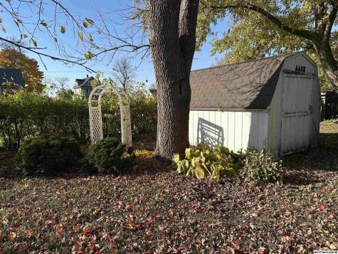 810 6th Avenue N Northwood IA 50459