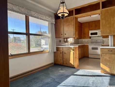 810 6th Avenue N Northwood IA 50459