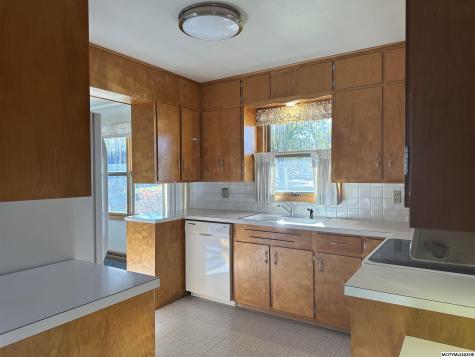 810 6th Avenue N Northwood IA 50459