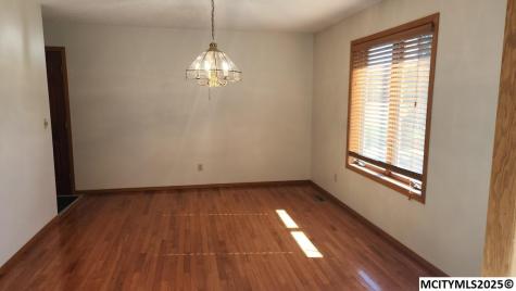 61 N Yorktown Pike Mason City IA 50401