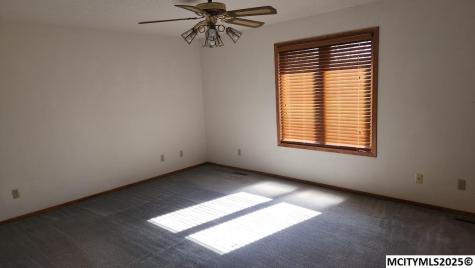 61 N Yorktown Pike Mason City IA 50401