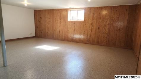 61 N Yorktown Pike Mason City IA 50401