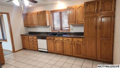 61 N Yorktown Pike Mason City IA 50401