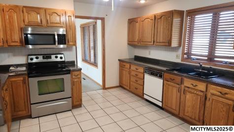 61 N Yorktown Pike Mason City IA 50401