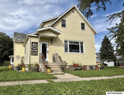 401 10th Street N Northwood IA 50459