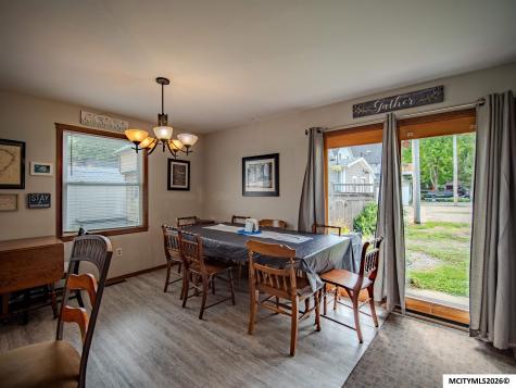 117 4th Avenue N Clear Lake IA 50428