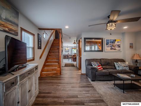 117 4th Avenue N Clear Lake IA 50428