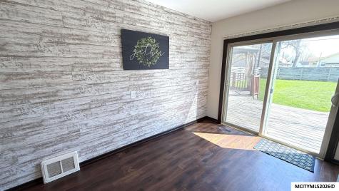 815 16th NE Mason City IA 50401
