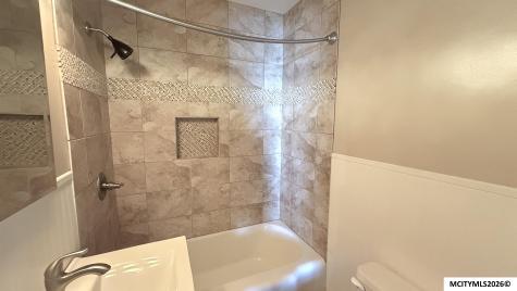 815 16th NE Mason City IA 50401