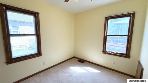 815 16th NE Mason City IA 50401