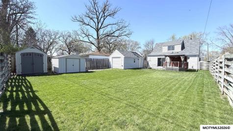 815 16th NE Mason City IA 50401