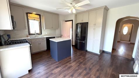 815 16th NE Mason City IA 50401