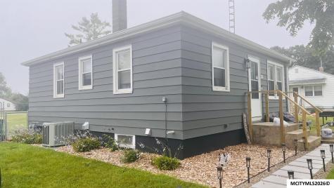 115 N 1st Street Rockwell IA 50469