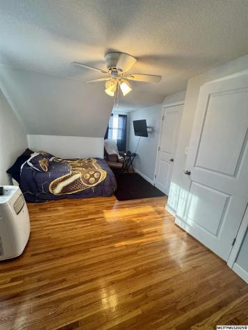 915 S Louisiana Mason City IA 50401