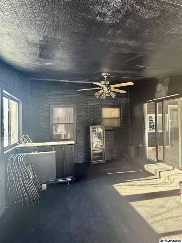 915 S Louisiana Mason City IA 50401