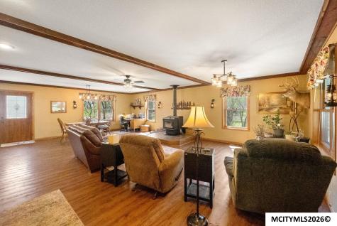 502 S 12th Street Clear Lake IA 50428