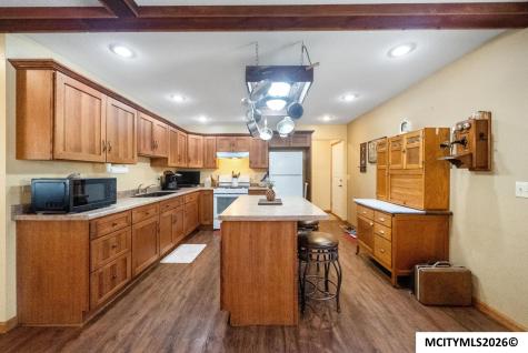 502 S 12th Street Clear Lake IA 50428