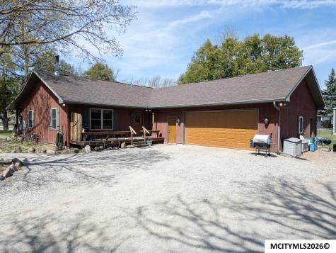 502 S 12th Street Clear Lake IA 50428