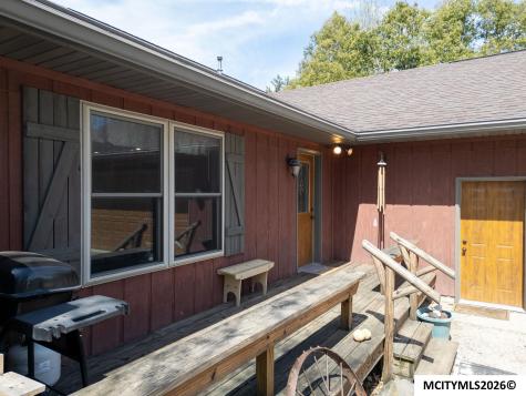 502 S 12th Street Clear Lake IA 50428
