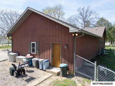 502 S 12th Street Clear Lake IA 50428