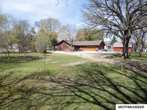 502 S 12th Street Clear Lake IA 50428