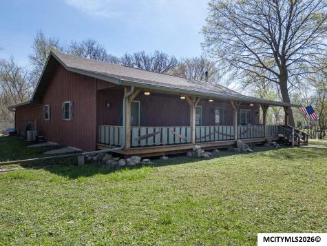 502 S 12th Street Clear Lake IA 50428