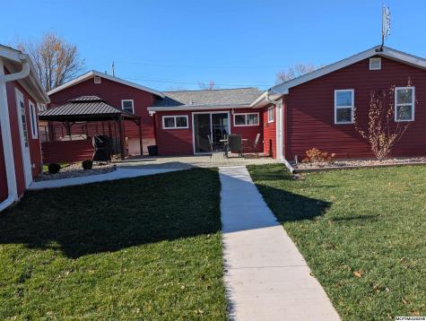 1155 Elm Avenue Garner IA 50438