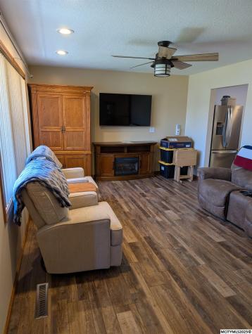 1155 Elm Avenue Garner IA 50438