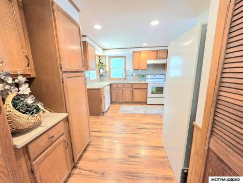 204 1st NE Nora Springs IA 50458