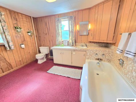 204 1st NE Nora Springs IA 50458