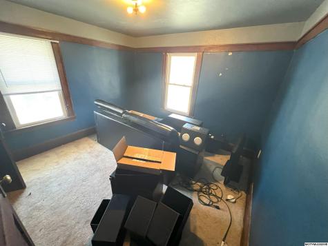 5 Willow Drive Mason City IA 50401