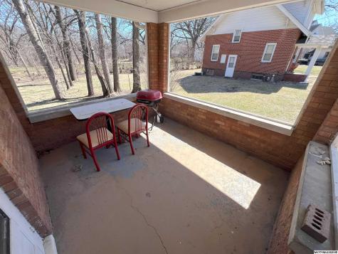 5 Willow Drive Mason City IA 50401