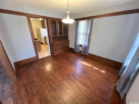 5 Willow Drive Mason City IA 50401