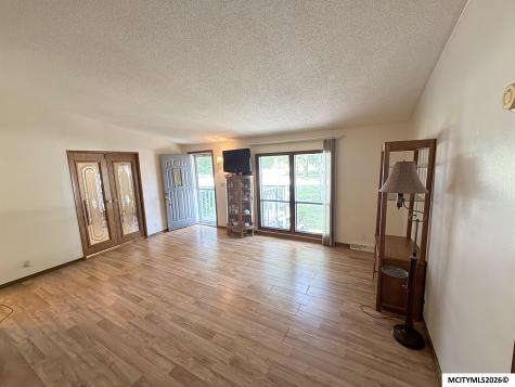 702 E 6th Street St. Ansgar IA 50472