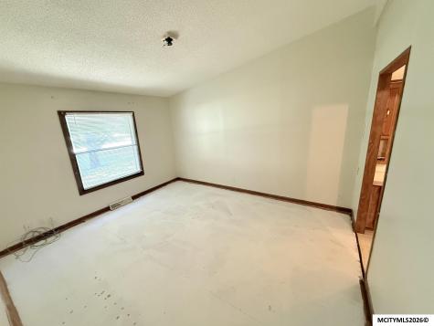 702 E 6th Street St. Ansgar IA 50472