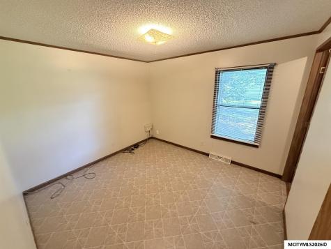 702 E 6th Street St. Ansgar IA 50472