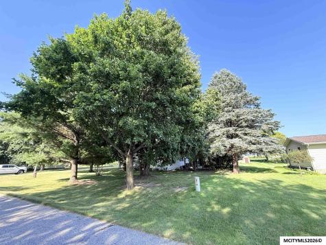 702 E 6th Street St. Ansgar IA 50472