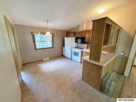 702 E 6th Street St. Ansgar IA 50472
