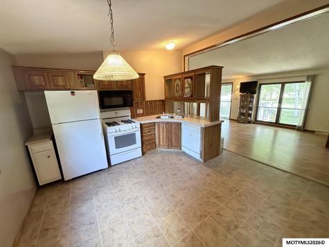 702 E 6th Street St. Ansgar IA 50472