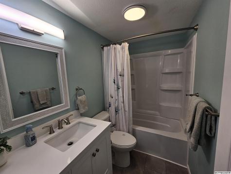 1526 10th SW Mason City IA 50401