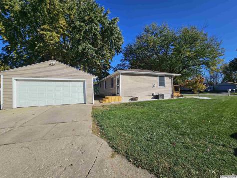1526 10th SW Mason City IA 50401