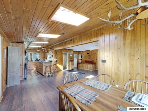 1431 Beeds Lake Drive Hampton IA 50441