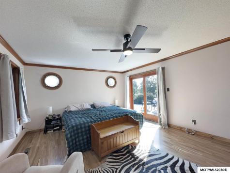 1431 Beeds Lake Drive Hampton IA 50441