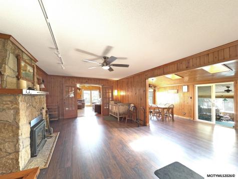 1431 Beeds Lake Drive Hampton IA 50441