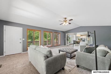 7 Woodbine Mason City IA 50401