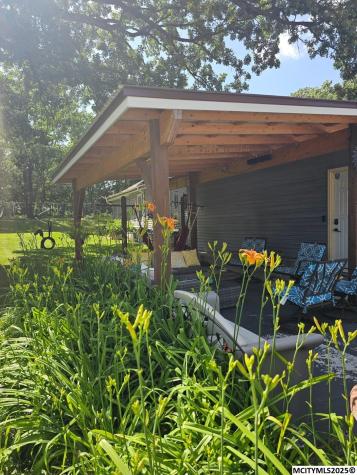 1032 N Georgia Mason City IA 50401