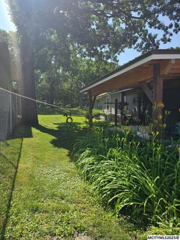 1032 N Georgia Mason City IA 50401