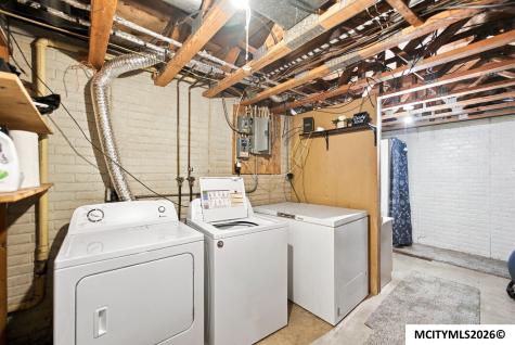 7 Parkwood Place Garner IA 50438
