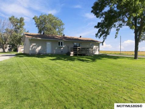 7 Parkwood Place Garner IA 50438