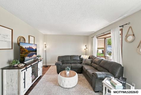 7 Parkwood Place Garner IA 50438